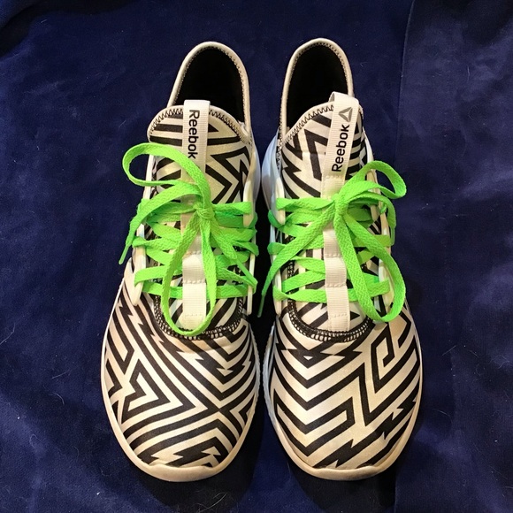 Reebok caged EUC training shoes, sz. 9.5 Ultralite - Picture 5 of 8